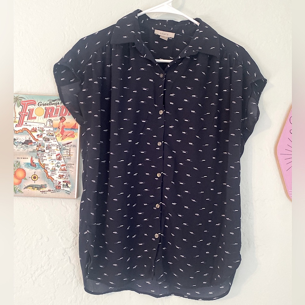 Loft blouse size S